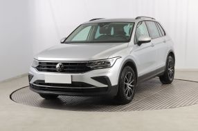 Volkswagen Tiguan - 2022