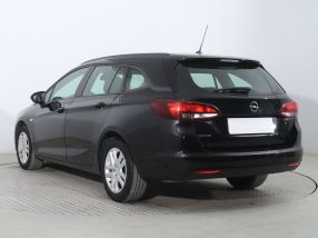Opel Astra - 2020