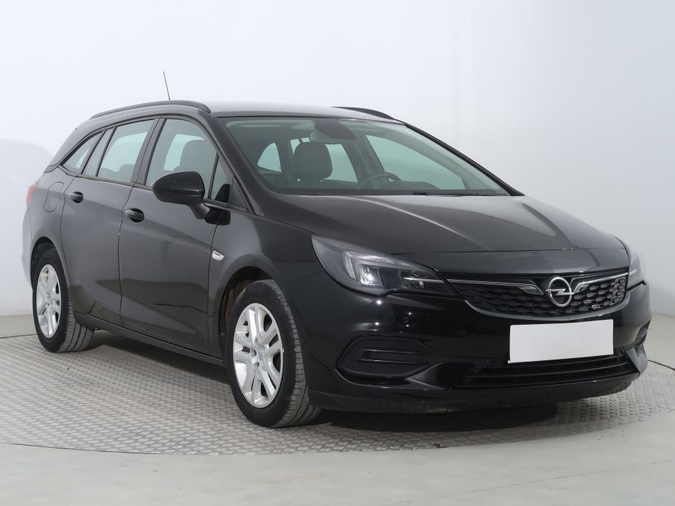 Opel Astra - 2020
