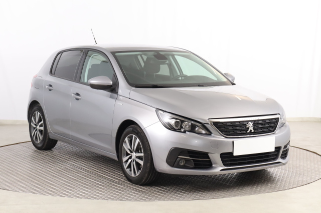 Peugeot 308 2021