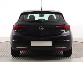 Opel Astra - 2015