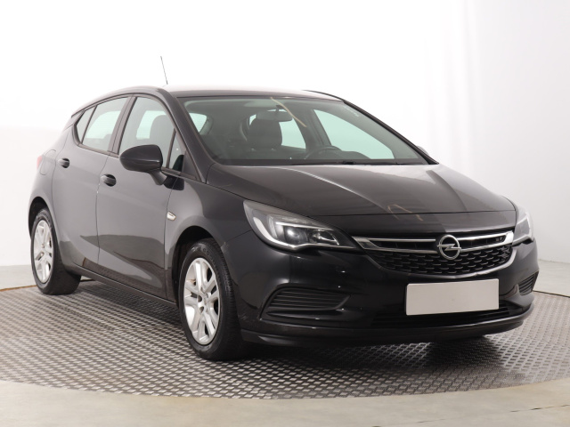 Opel Astra 2015