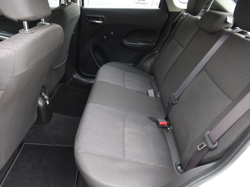 Suzuki Baleno