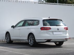 Volkswagen Passat - 2016