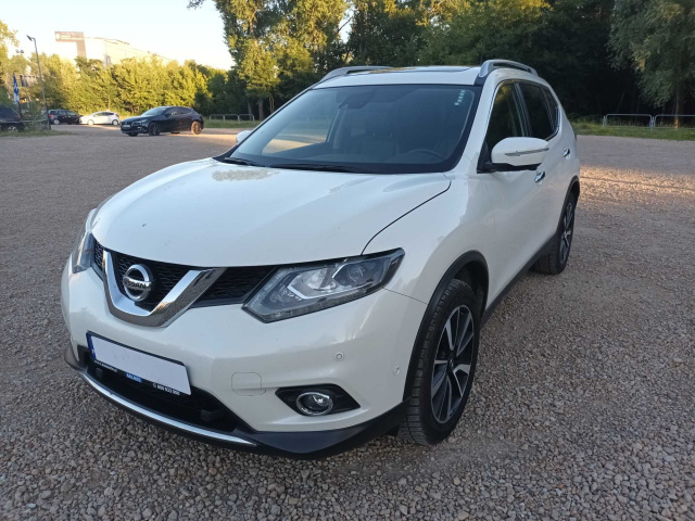 Nissan X-Trail 2015
