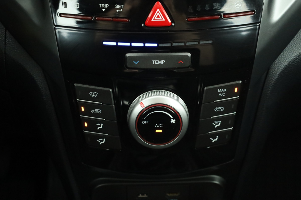 Ssang Yong XLV