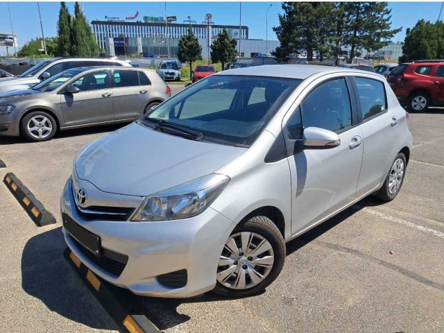 Toyota Yaris 2012