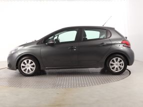 Peugeot 208 - 2016