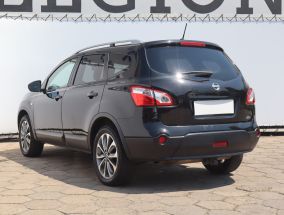 Nissan Qashqai+2 - 2012
