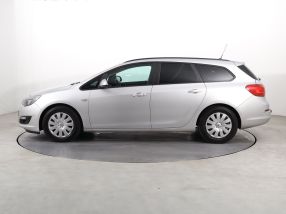 Opel Astra - 2014