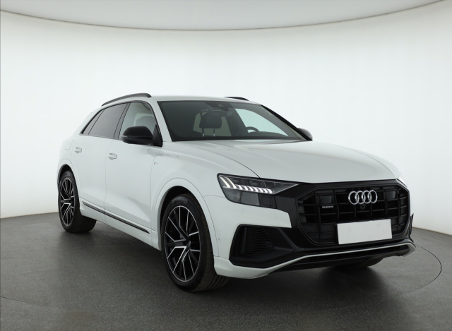 Audi Q8 2019