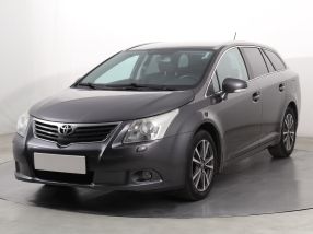 Toyota Avensis - 2011