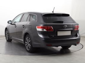 Toyota Avensis - 2011