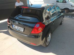 Kia Ceed - 2009