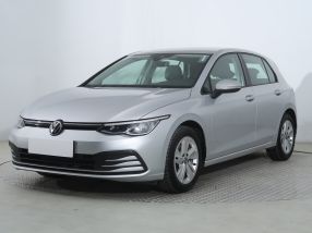 Volkswagen Golf - 2021