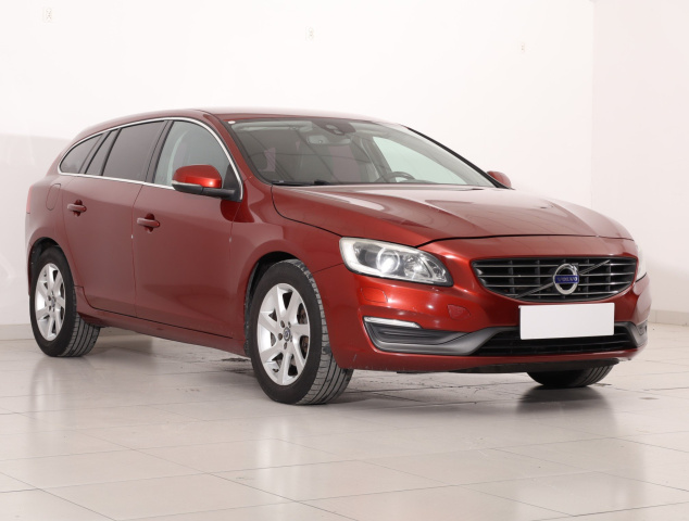 Volvo V60 2015