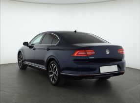 Volkswagen Passat - 2019