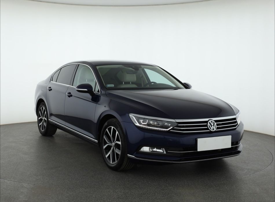 Volkswagen Passat - 2019
