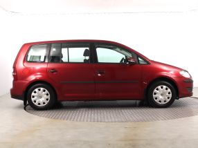 Volkswagen Touran - 2009