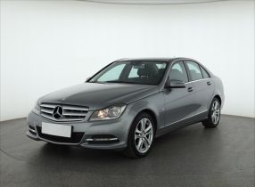 Mercedes-Benz C - 2011