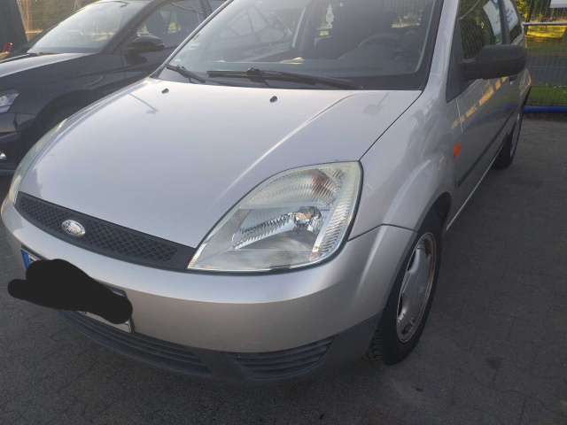 Ford Fiesta 2004