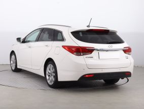 Hyundai i40 - 2012