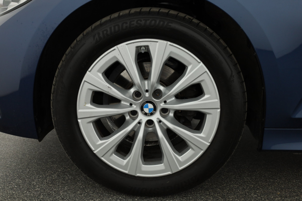 BMW 3