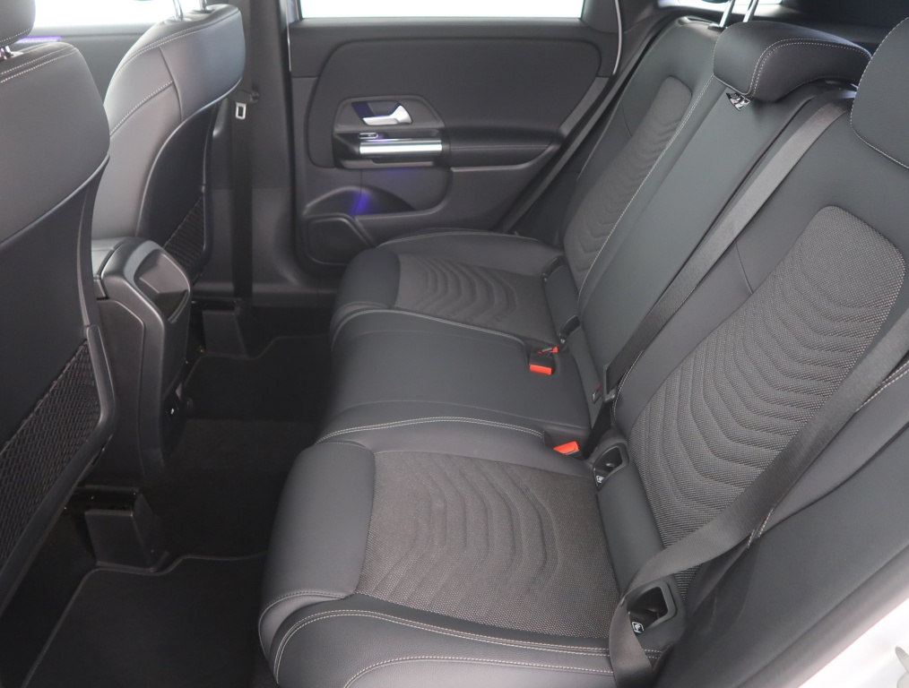 Mercedes-Benz B