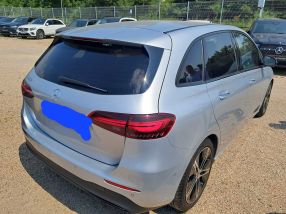 Mercedes-Benz B - 2023