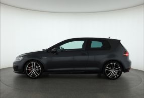 Volkswagen Golf - 2014