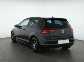 Volkswagen Golf - 2014