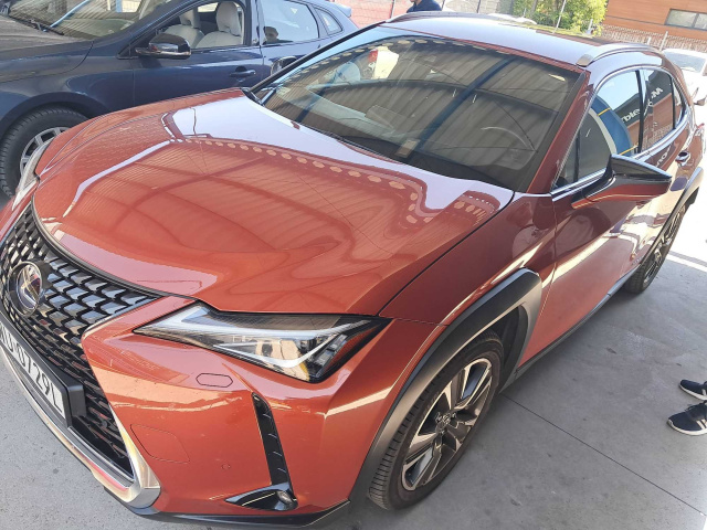 Lexus UX 2020