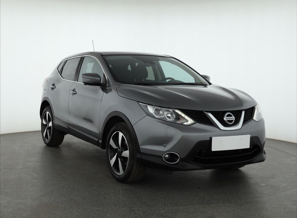 Nissan Qashqai - 2015