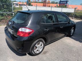 Toyota Auris - 2013