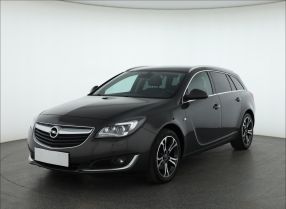 Opel Insignia - 2015