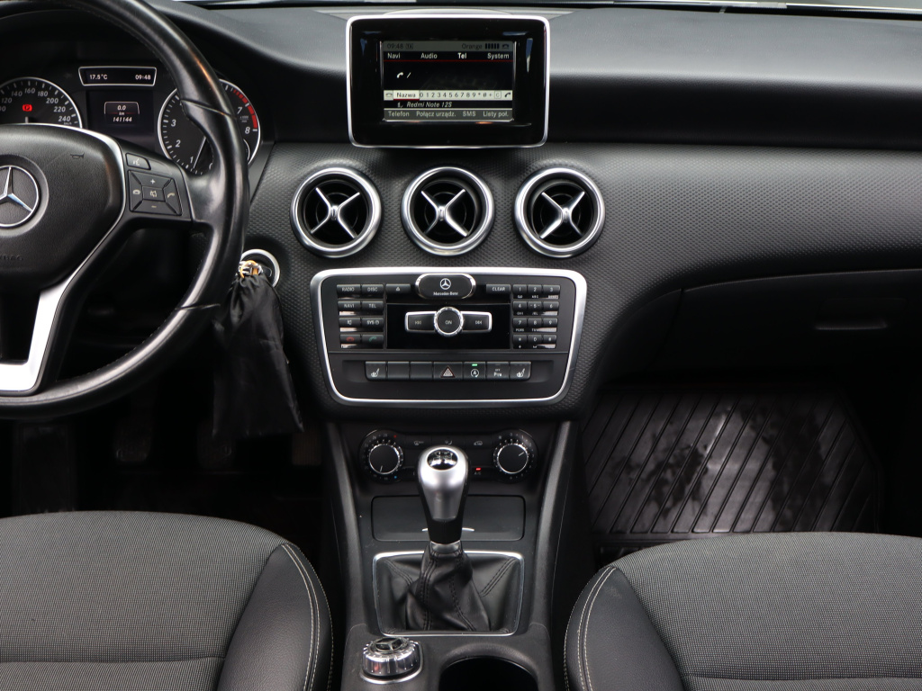 Mercedes-Benz A
