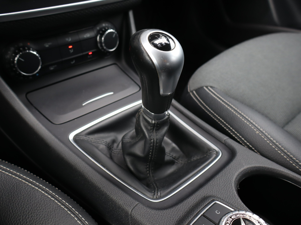 Mercedes-Benz A