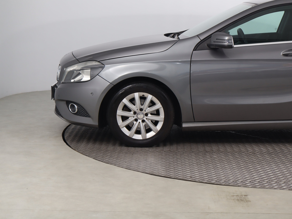 Mercedes-Benz A
