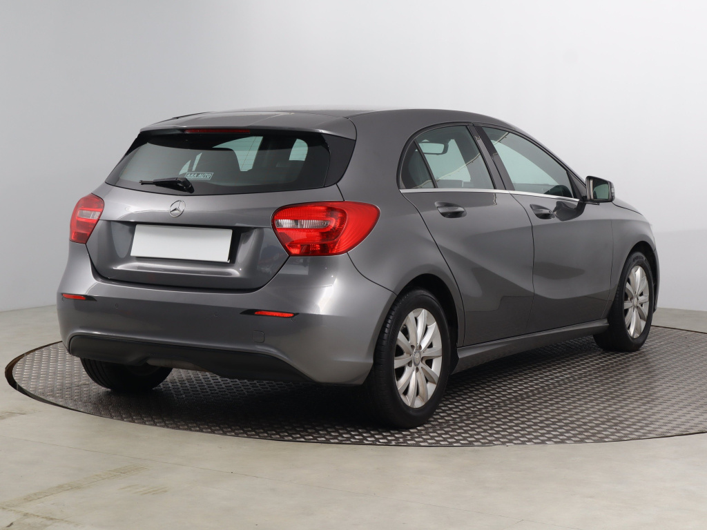 Mercedes-Benz A
