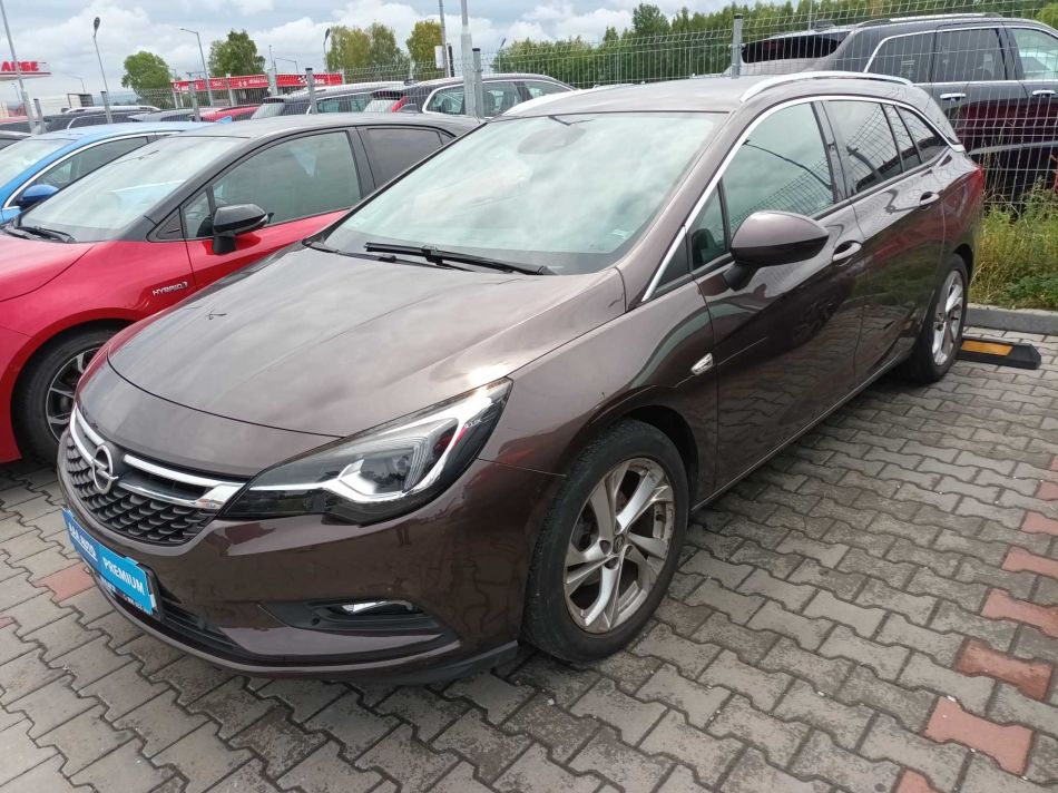Opel Astra - 2016