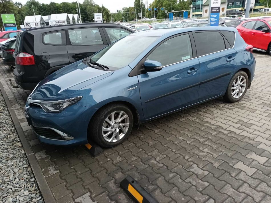 Toyota Auris - 2015