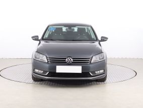Volkswagen Passat - 2013