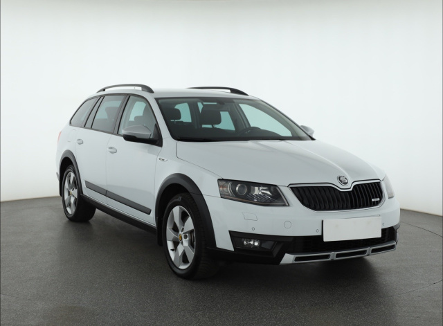 Skoda Octavia Scout 2015