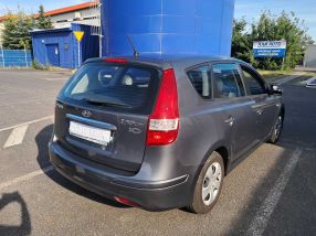 Hyundai i30 - 2010