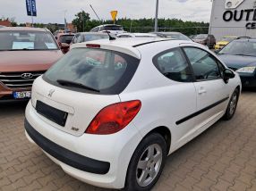 Peugeot 207 - 2008