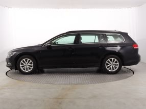 Volkswagen Passat - 2016