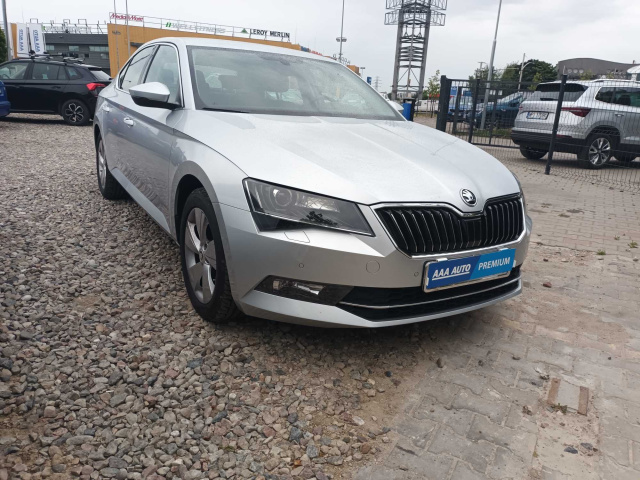 Skoda Superb 2016