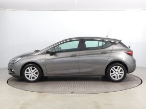 Opel Astra - 2018
