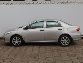 Toyota Corolla - 2010