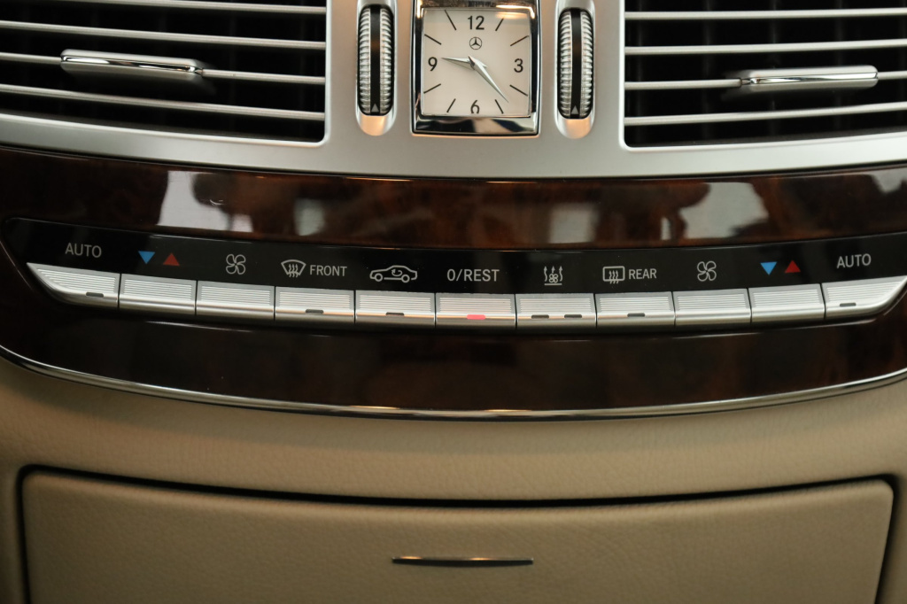 Mercedes-Benz S